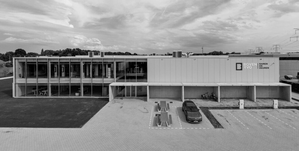 Nieuw gebouw Yvo Boven in Beveren